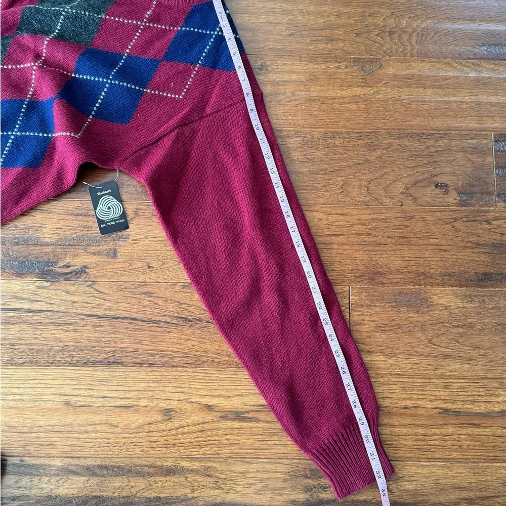 New John Ashford %100 wool crew neck sweater with argyle design size L - Picture 11 of 11